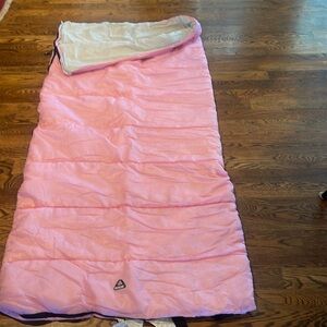 Great land nylon pink sleeping bag with carrying cover